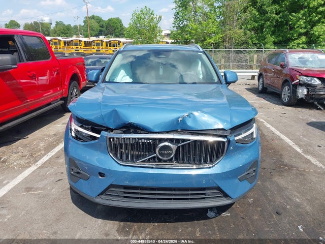 Продаж на аукціоні авто 2024 Volvo Xc40 B5 Plus Bright Theme, vin: YV4L12UE3R2303719, номер лоту: 44958940