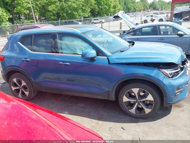 Продаж на аукціоні авто 2024 Volvo Xc40 B5 Plus Bright Theme, vin: YV4L12UE3R2303719, номер лоту: 44958940