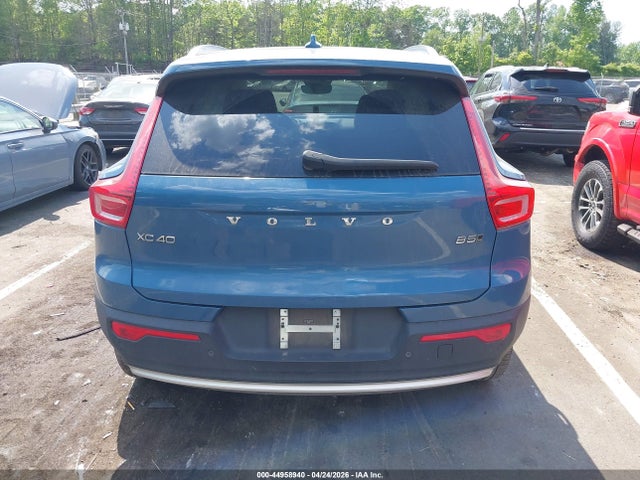 Продаж на аукціоні авто 2024 Volvo Xc40 B5 Plus Bright Theme, vin: YV4L12UE3R2303719, номер лоту: 44958940