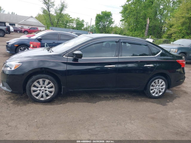 44958943 :رقم المزاد ، 3N1AB7AP8HY370359 vin ، 2017 Nissan Sentra Sv مزاد بيع