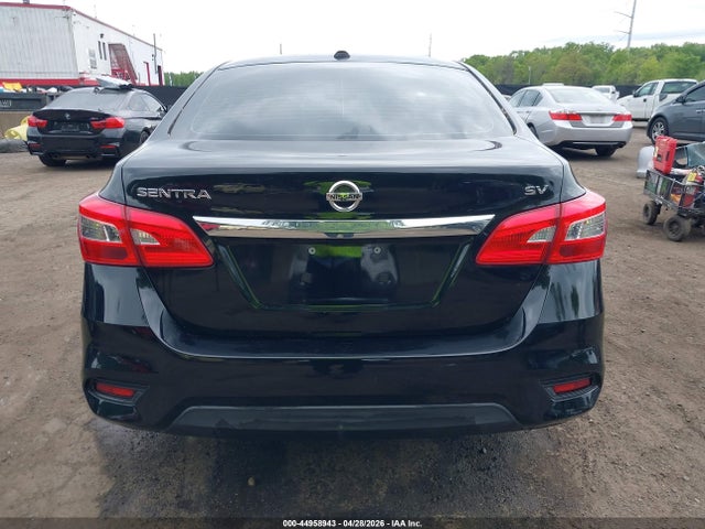 44958943 :رقم المزاد ، 3N1AB7AP8HY370359 vin ، 2017 Nissan Sentra Sv مزاد بيع