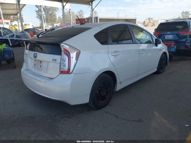 Продажа на аукционе авто 2013 Toyota Prius Three, vin: JTDKN3DU7D5553763, номер лота: 44958964