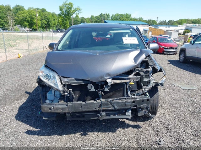 Aukcja sprzedaży 2018 Toyota Sienna Xle 8 Passenger, vin: 5TDYZ3DC2JS913338, numer aukcji: 44958988