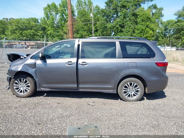 Aukcja sprzedaży 2018 Toyota Sienna Xle 8 Passenger, vin: 5TDYZ3DC2JS913338, numer aukcji: 44958988