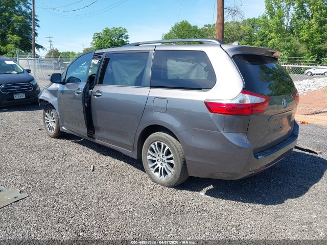 Aukcja sprzedaży 2018 Toyota Sienna Xle 8 Passenger, vin: 5TDYZ3DC2JS913338, numer aukcji: 44958988