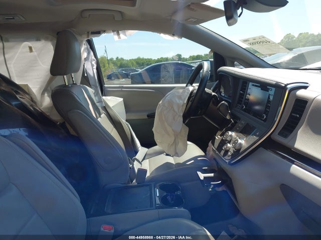 Aukcja sprzedaży 2018 Toyota Sienna Xle 8 Passenger, vin: 5TDYZ3DC2JS913338, numer aukcji: 44958988