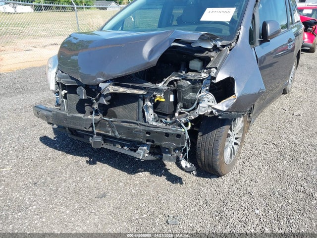 Aukcja sprzedaży 2018 Toyota Sienna Xle 8 Passenger, vin: 5TDYZ3DC2JS913338, numer aukcji: 44958988
