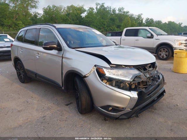 2020 Mitsubishi Outlander Es 2.4 S-awc/le 2.4 S-awc/se 2.4 S-awc/sel 2.4 S-awc/sp 2.4 S-awc მანქანა იყიდება აუქციონზე, vin: JA4AZ3A37LZ043393, აუქციონის ნომერი: 44959014