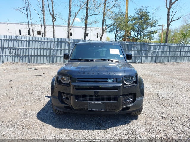 Продаж на аукціоні авто 2025 Land Rover Defender 110 P300, vin: SALEJ7EX5S2430978, номер лоту: 44959024