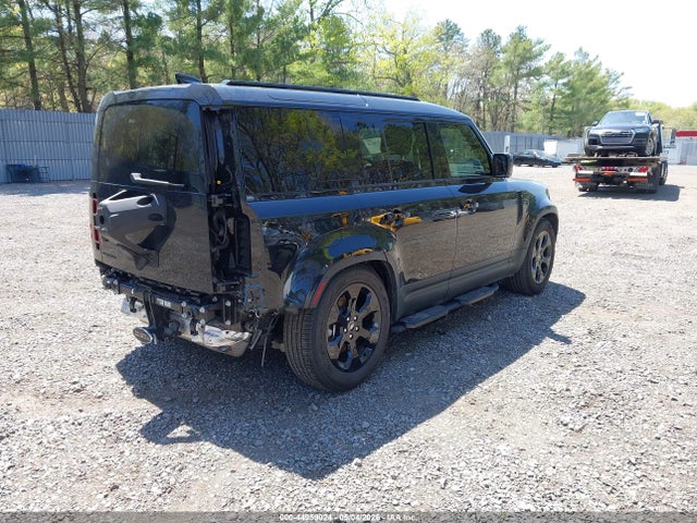 Продаж на аукціоні авто 2025 Land Rover Defender 110 P300, vin: SALEJ7EX5S2430978, номер лоту: 44959024