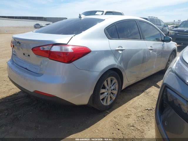 KIA FORTE LX 2016 KNAFX4A68G5446679 Image 4