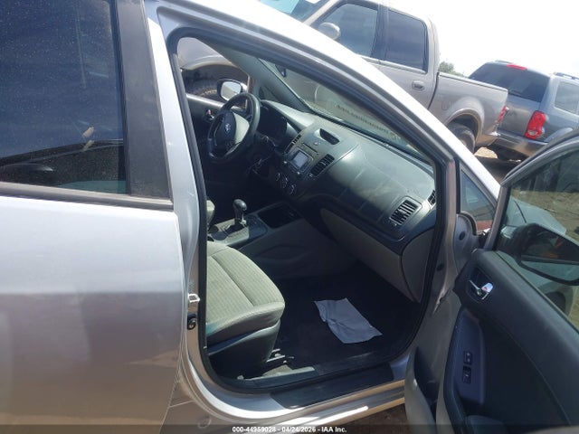 KIA FORTE LX 2016 KNAFX4A68G5446679 Image 5