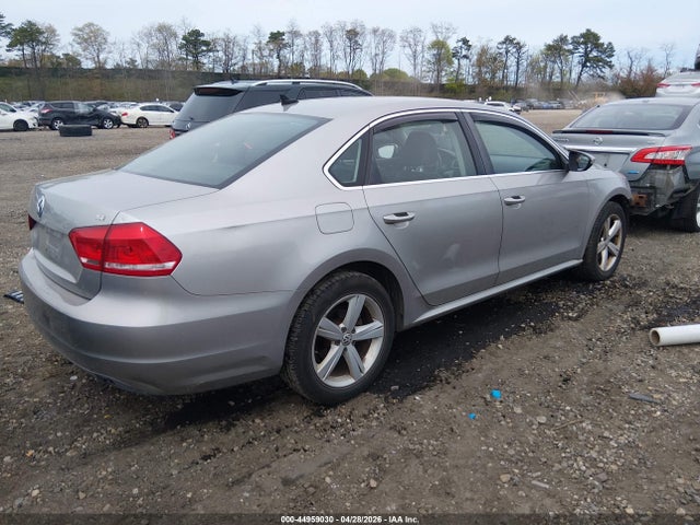 Продаж на аукціоні авто 2012 Volkswagen Passat 2.5l Se, vin: 1VWBP7A33CC041745, номер лоту: 44959030