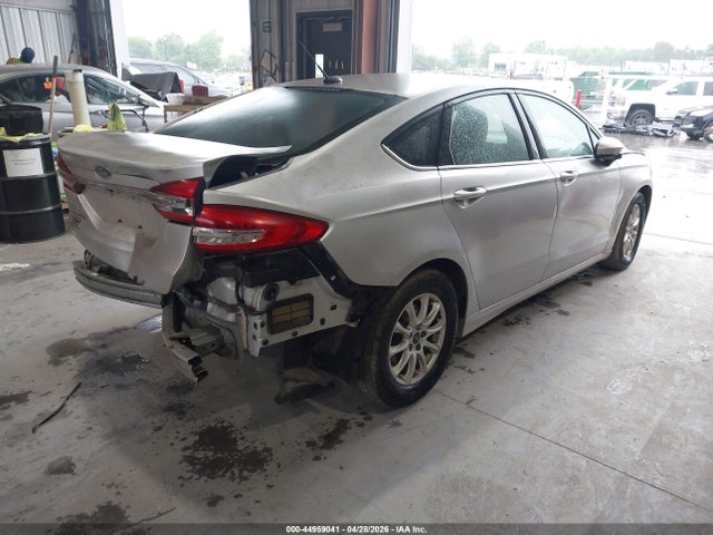 2018 Ford Fusion S მანქანა იყიდება აუქციონზე, vin: 3FA6P0G72JR164818, აუქციონის ნომერი: 44959041
