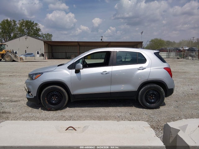 2018 Chevrolet Trax Ls მანქანა იყიდება აუქციონზე, vin: KL7CJKSB5JB622262, აუქციონის ნომერი: 44959042