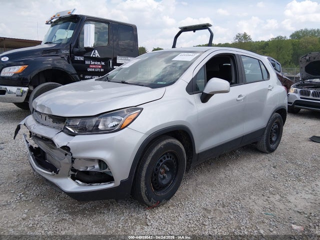 2018 Chevrolet Trax Ls მანქანა იყიდება აუქციონზე, vin: KL7CJKSB5JB622262, აუქციონის ნომერი: 44959042