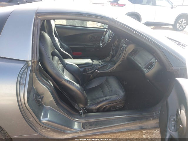 44959049 :رقم المزاد ، 1G1YY22G935128304 vin ، 2003 Chevrolet Corvette مزاد بيع
