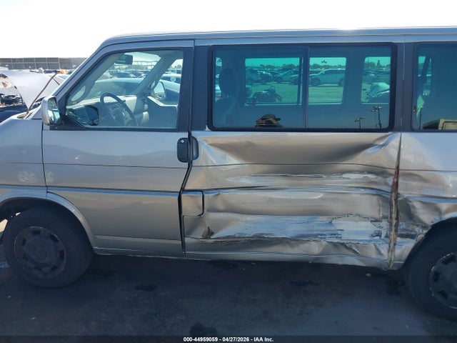 Продажа на аукционе авто 2000 Volkswagen Eurovan Mv, vin: WV2MH4705YH095838, номер лота: 44959059