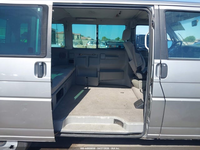 Продажа на аукционе авто 2000 Volkswagen Eurovan Mv, vin: WV2MH4705YH095838, номер лота: 44959059