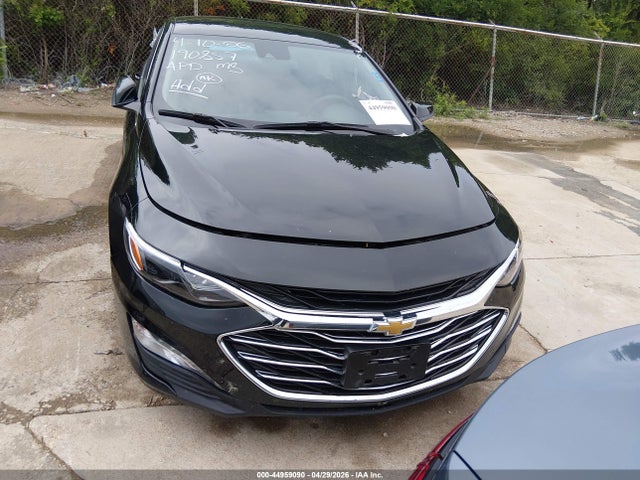 1G1ZD5ST4SF127309 Chevrolet Malibu Fwd 1lt