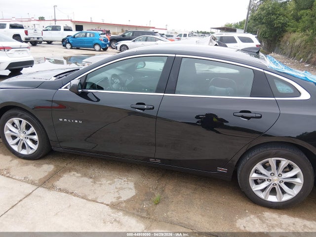 1G1ZD5ST4SF127309 Chevrolet Malibu Fwd 1lt