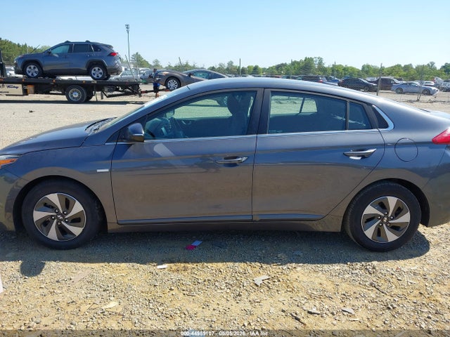 44959107 :رقم المزاد ، KMHC75LC6JU082463 vin ، 2018 Hyundai Ioniq Hybrid Sel مزاد بيع