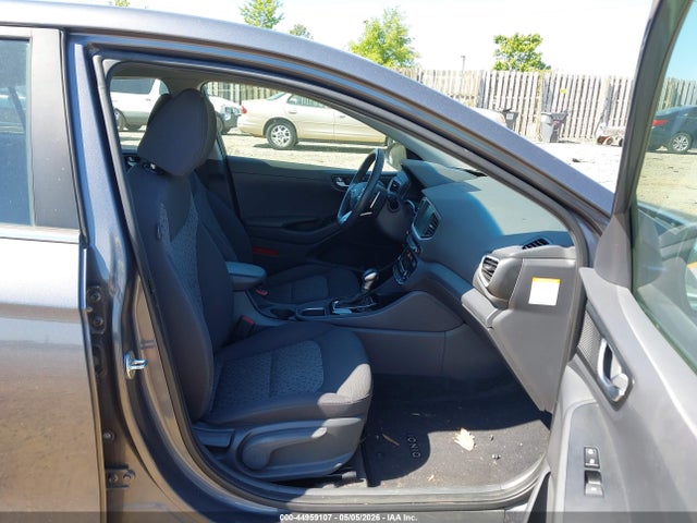 44959107 :رقم المزاد ، KMHC75LC6JU082463 vin ، 2018 Hyundai Ioniq Hybrid Sel مزاد بيع