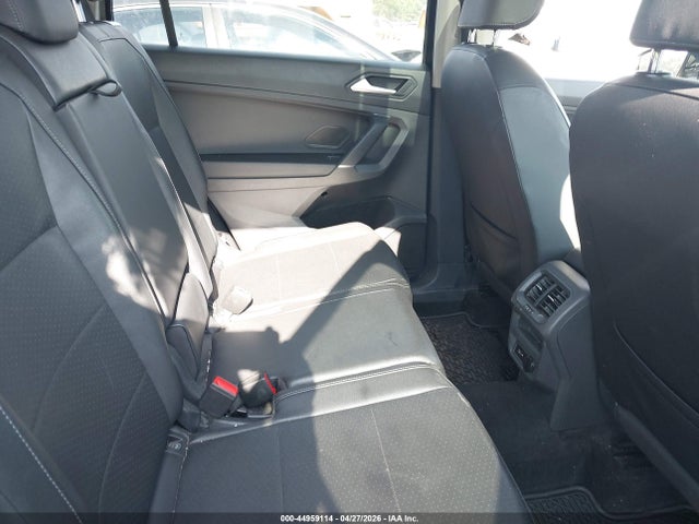 Продаж на аукціоні авто 2020 Volkswagen Tiguan 2.0t Se/2.0t Se R-line Black/2.0t Sel, vin: 3VV3B7AX6LM138236, номер лоту: 44959114