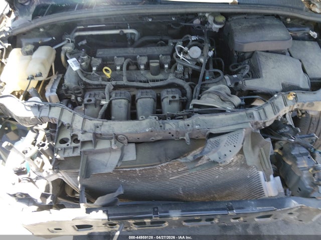 44959128 :رقم المزاد ، 1FADP3F25GL355073 vin ، 2016 Ford Focus Se مزاد بيع