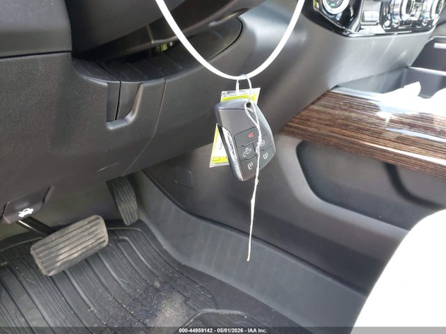 1GTUUCED9TZ284070 GMC SIERRA 1500