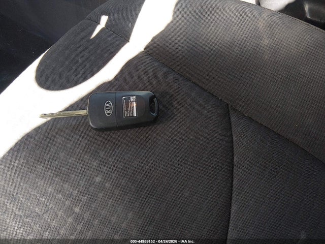 44959152 :رقم المزاد ، KNDJT2A57D7620844 vin ، 2013 Kia Soul مزاد بيع