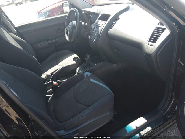 44959152 :رقم المزاد ، KNDJT2A57D7620844 vin ، 2013 Kia Soul مزاد بيع