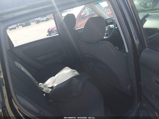 44959152 :رقم المزاد ، KNDJT2A57D7620844 vin ، 2013 Kia Soul مزاد بيع