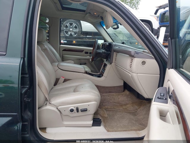 2003 Cadillac Escalade Standard მანქანა იყიდება აუქციონზე, vin: 1GYEK63N93R296690, აუქციონის ნომერი: 44959151