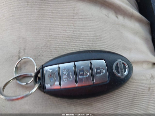 Продажа на аукционе авто 2015 Nissan Sentra Sv, vin: 3N1AB7AP3FL673673, номер лота: 44959180