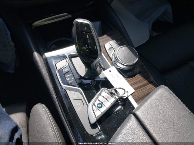 WBAJE5C53KG919881 BMW 540I