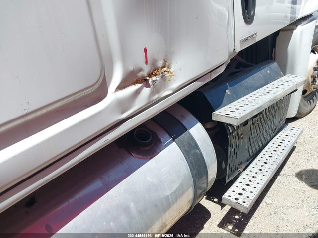Продажа на аукционе авто 2012 Freightliner Cascadia 125, vin: 1FUJGLBGXCSBV9284, номер лота: 44959198