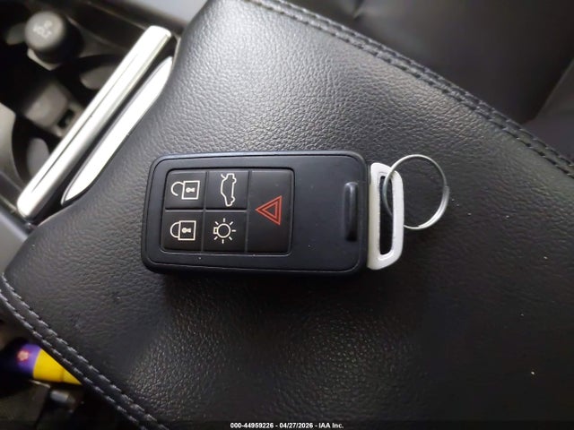 Продаж на аукціоні авто 2016 Volvo S60 T5 Drive-e Premier, vin: YV126MFK5G2413290, номер лоту: 44959226