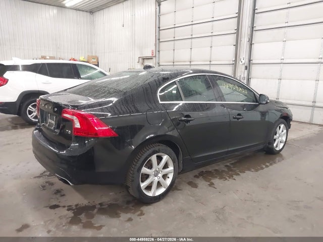 Продаж на аукціоні авто 2016 Volvo S60 T5 Drive-e Premier, vin: YV126MFK5G2413290, номер лоту: 44959226