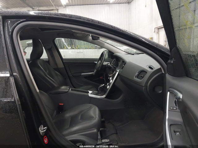 Продаж на аукціоні авто 2016 Volvo S60 T5 Drive-e Premier, vin: YV126MFK5G2413290, номер лоту: 44959226