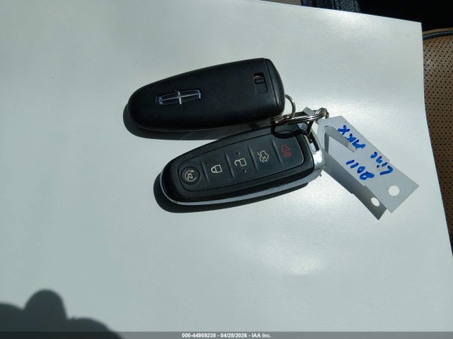 Aukcja sprzedaży 2011 Lincoln Mkx, vin: 2LMDJ8JK3BBJ27498, numer aukcji: 44959238