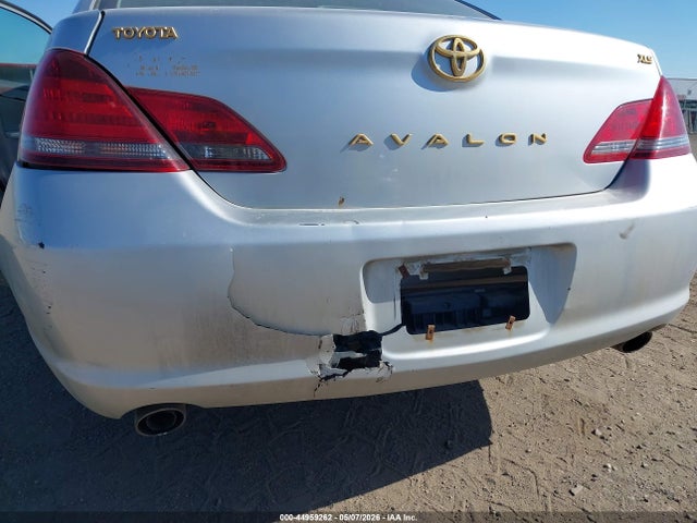44959262 :رقم المزاد ، 4T1BK36B38U288917 vin ، 2008 Toyota Avalon Xls مزاد بيع