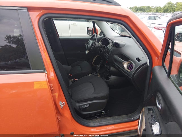 44959268 :رقم المزاد ، ZACCJABB3HPE51976 vin ، 2017 Jeep Renegade Latitude Fwd مزاد بيع