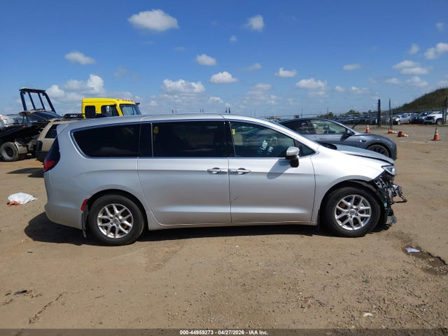 Chrysler Pacifica Touring 2023 2C4RC1FG7PR617324 Image 14
