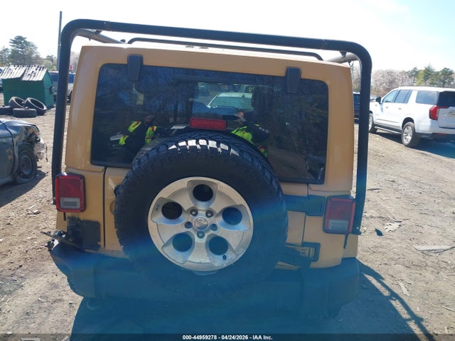 2013 Jeep Wrangler Unlimited Sahara მანქანა იყიდება აუქციონზე, vin: 1C4BJWEG2DL626619, აუქციონის ნომერი: 44959278