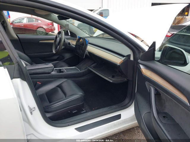 5YJ3E1EA1MF986605 Tesla Model 3 Standard Range Plus Rear-wheel Drive