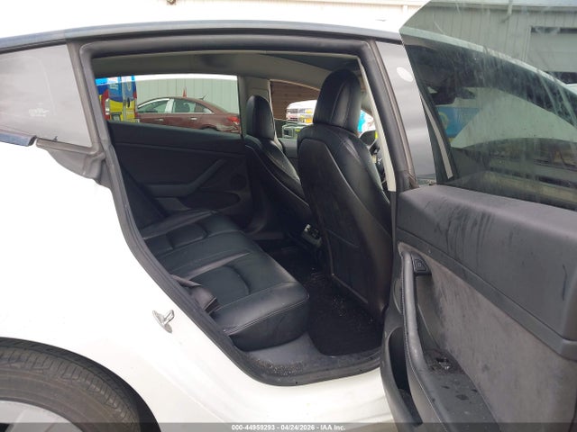 5YJ3E1EA1MF986605 Tesla Model 3 Standard Range Plus Rear-wheel Drive