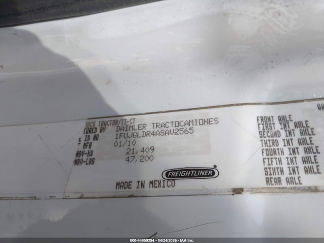 44959294 :رقم المزاد ، 1FUJGLDR4ASAV2565 vin ، 2010 Freightliner Cascadia 125 مزاد بيع