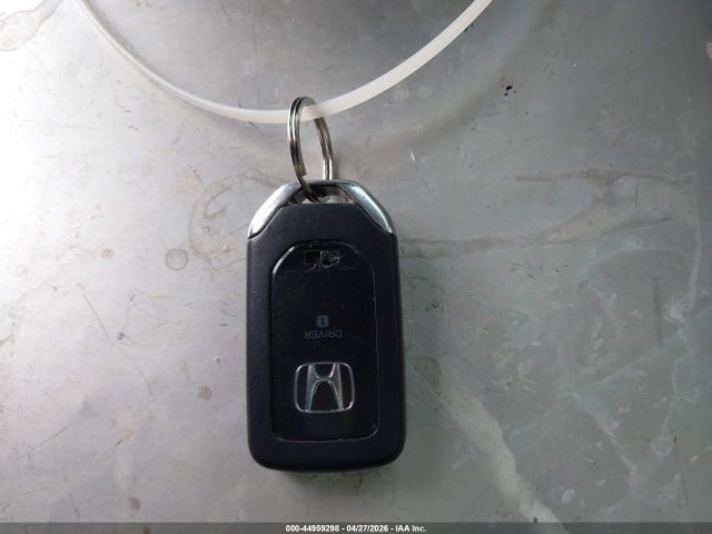 1HGCR3F91FA000913 Honda Accord Touring