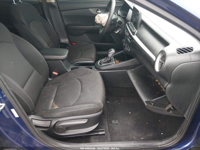 Aukcja sprzedaży 2021 Kia Forte Lxs, vin: 3KPF24AD3ME288266, numer aukcji: 44959306